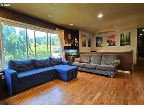 1163 SE 21st Court Gresham OR 97080