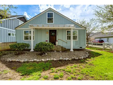 3080 Willakenzie Road Eugene OR 97401