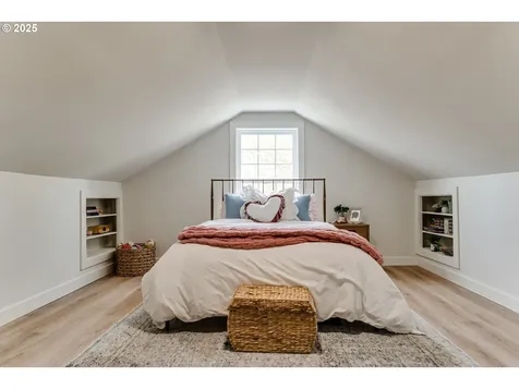 3080 Willakenzie Road Eugene OR 97401