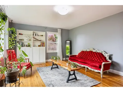 4932 NE 78th Place Portland OR 97218