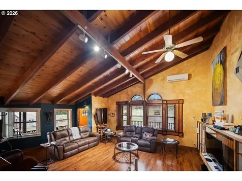 67086 Happy Walrus Road Summerville OR 97876