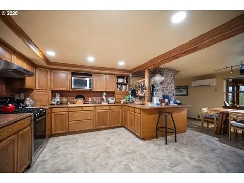 67086 Happy Walrus Road Summerville OR 97876