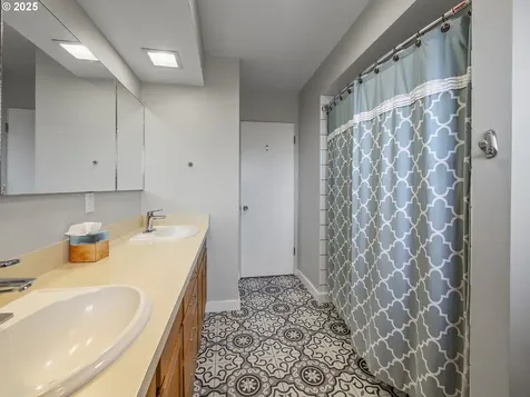 408 M Avenue La Grande OR 97850
