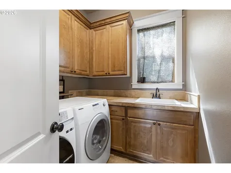12032 SE Deerhaven Drive Portland OR 97266