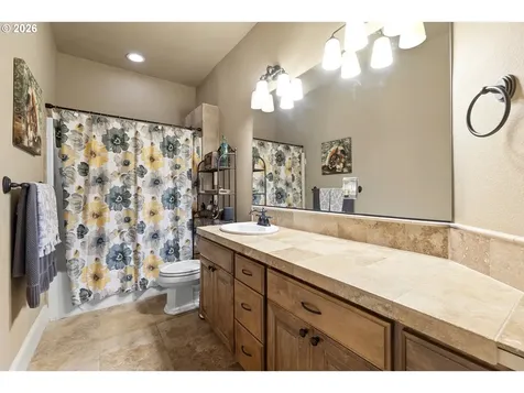12032 SE Deerhaven Drive Portland OR 97266