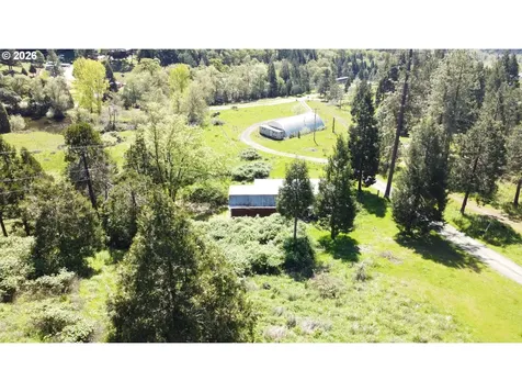 1604 Spring Brook Road Myrtle Creek OR 97457