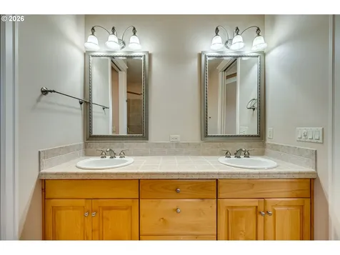 2327 36th Street Washougal WA 98671