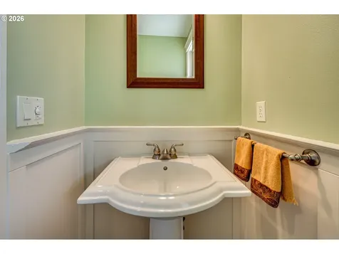 2327 36th Street Washougal WA 98671