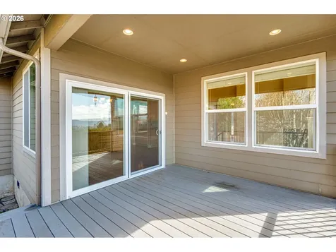 2327 36th Street Washougal WA 98671