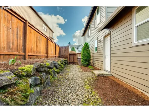 2327 36th Street Washougal WA 98671