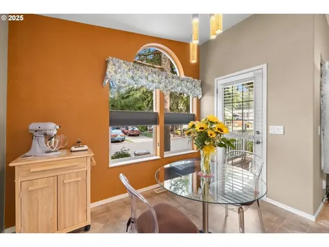 17747 S Greenfield Drive Oregon City OR 97045