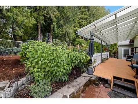 17747 S Greenfield Drive Oregon City OR 97045