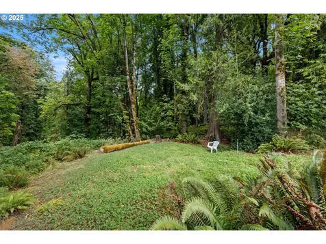 17747 S Greenfield Drive Oregon City OR 97045
