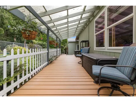 17747 S Greenfield Drive Oregon City OR 97045