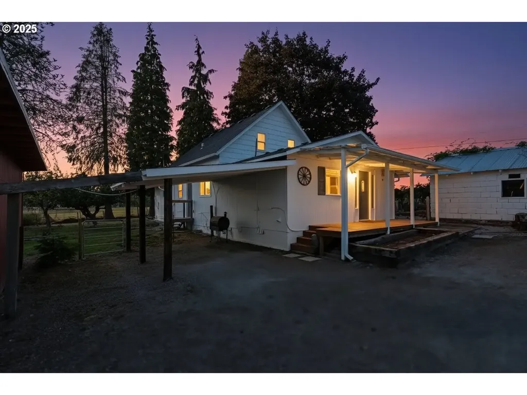 2001 NE 279th Street Ridgefield WA 98642