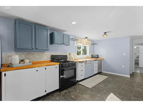 2001 NE 279th Street Ridgefield WA 98642