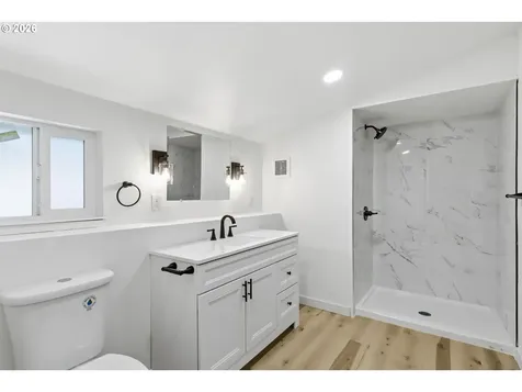 6261 Flournoy Valley Road Roseburg OR 97471