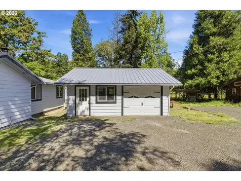 6261 Flournoy Valley Road Roseburg OR 97471
