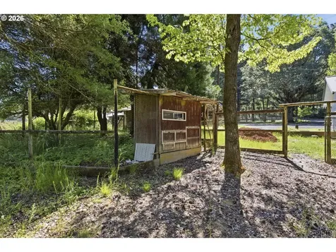 6261 Flournoy Valley Road Roseburg OR 97471