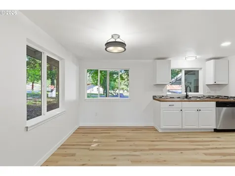 6261 Flournoy Valley Road Roseburg OR 97471