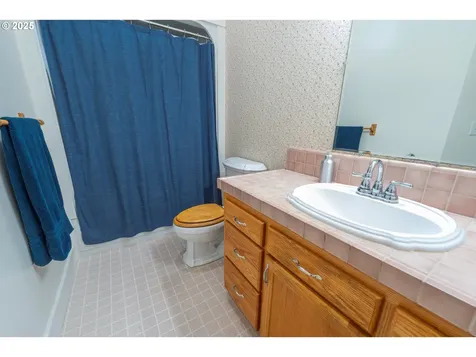 75325 Mosby Creek Road Cottage Grove OR 97424