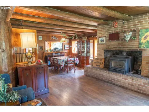 75325 Mosby Creek Road Cottage Grove OR 97424