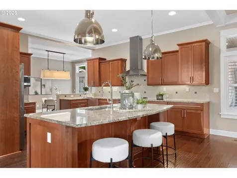 11085 NW Eggers Court Portland OR 97229