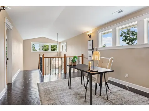 11085 NW Eggers Court Portland OR 97229