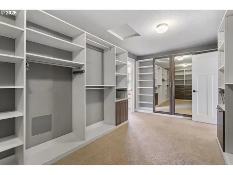 11085 NW Eggers Court Portland OR 97229