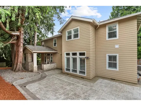 11085 NW Eggers Court Portland OR 97229
