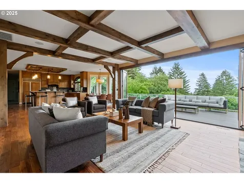 10553 SW Mount Adams Drive Beaverton OR 97007