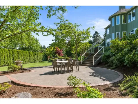10553 SW Mount Adams Drive Beaverton OR 97007
