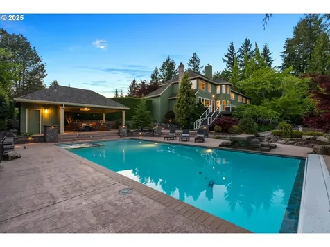 10553 SW Mount Adams Drive Beaverton OR 97007