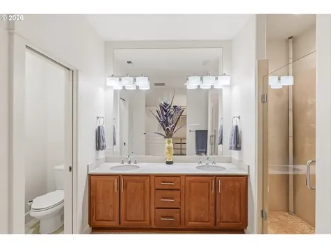 1618 SW 58th Avenue Portland OR 97221
