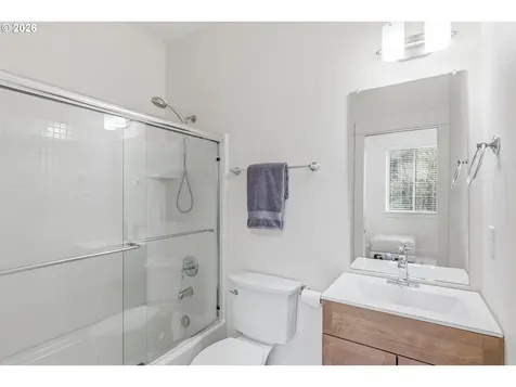 1618 SW 58th Avenue Portland OR 97221