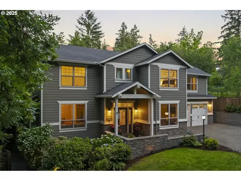 3946 SW Coronado Street Portland OR 97219