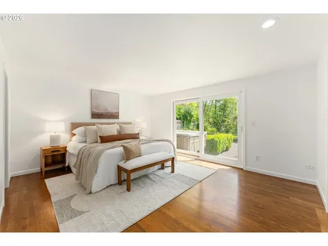 8835 SW Becker Drive Portland OR 97223