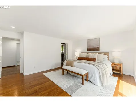 8835 SW Becker Drive Portland OR 97223
