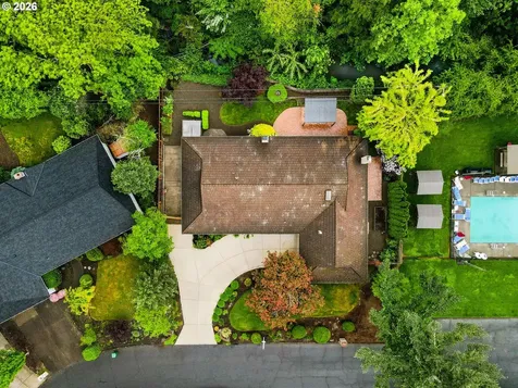 8835 SW Becker Drive Portland OR 97223