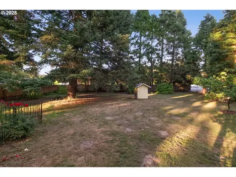28484 Santiam Highway Sweet Home OR 97386