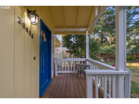 28484 Santiam Highway Sweet Home OR 97386