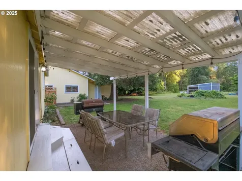 28484 Santiam Highway Sweet Home OR 97386