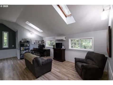 28484 Santiam Highway Sweet Home OR 97386