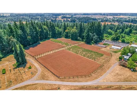 31909 SE Highway 211 Eagle Creek OR 97022