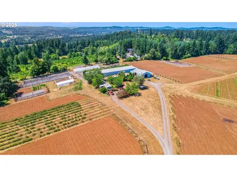 31909 SE Highway 211 Eagle Creek OR 97022