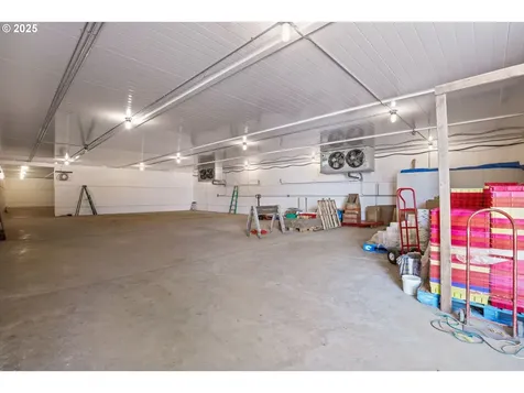 31909 SE Highway 211 Eagle Creek OR 97022