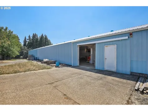 31909 SE Highway 211 Eagle Creek OR 97022