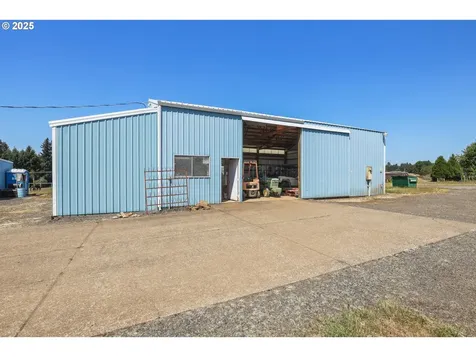 31909 SE Highway 211 Eagle Creek OR 97022