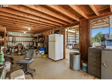31909 SE Highway 211 Eagle Creek OR 97022