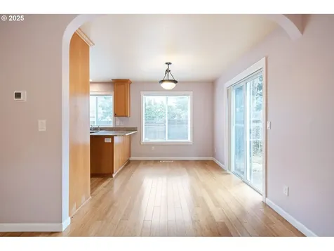 9432 N Van Houten Avenue Portland OR 97203